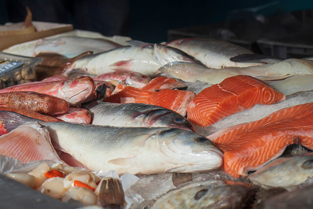 Dartmouth old market - fresh fish available to buy.