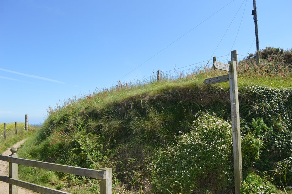 The footpath by Prospect House (Hallsands)